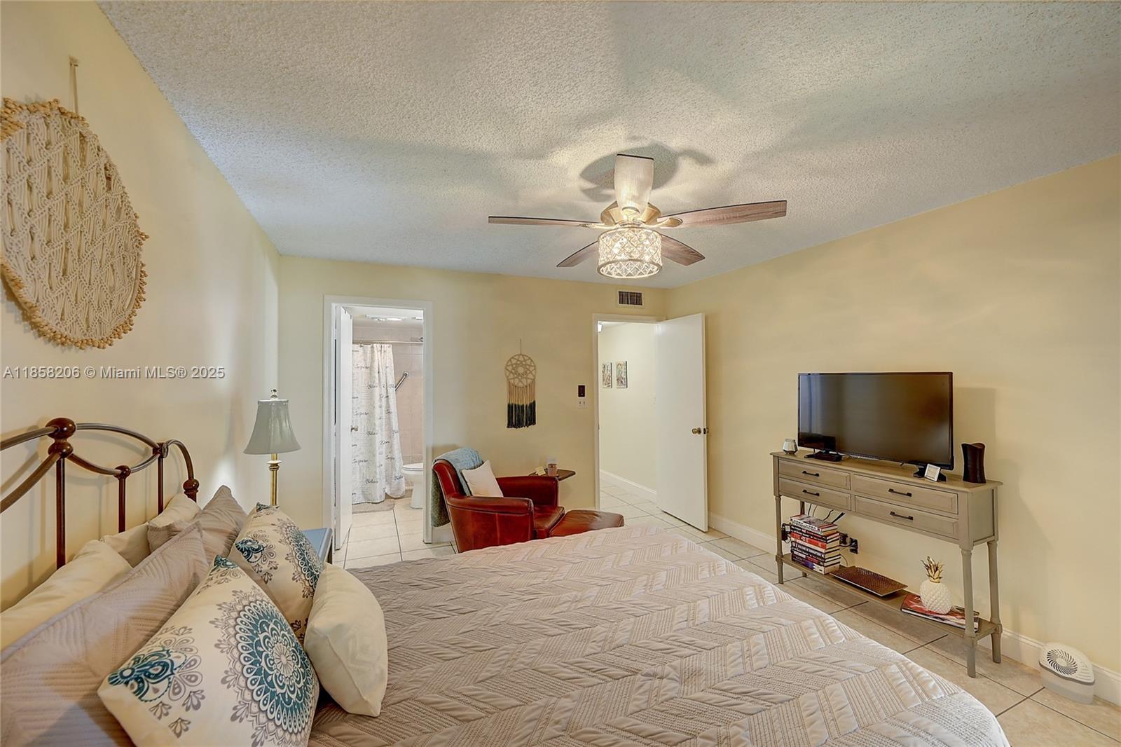 POINCIANA LAKES CONDO - Residential