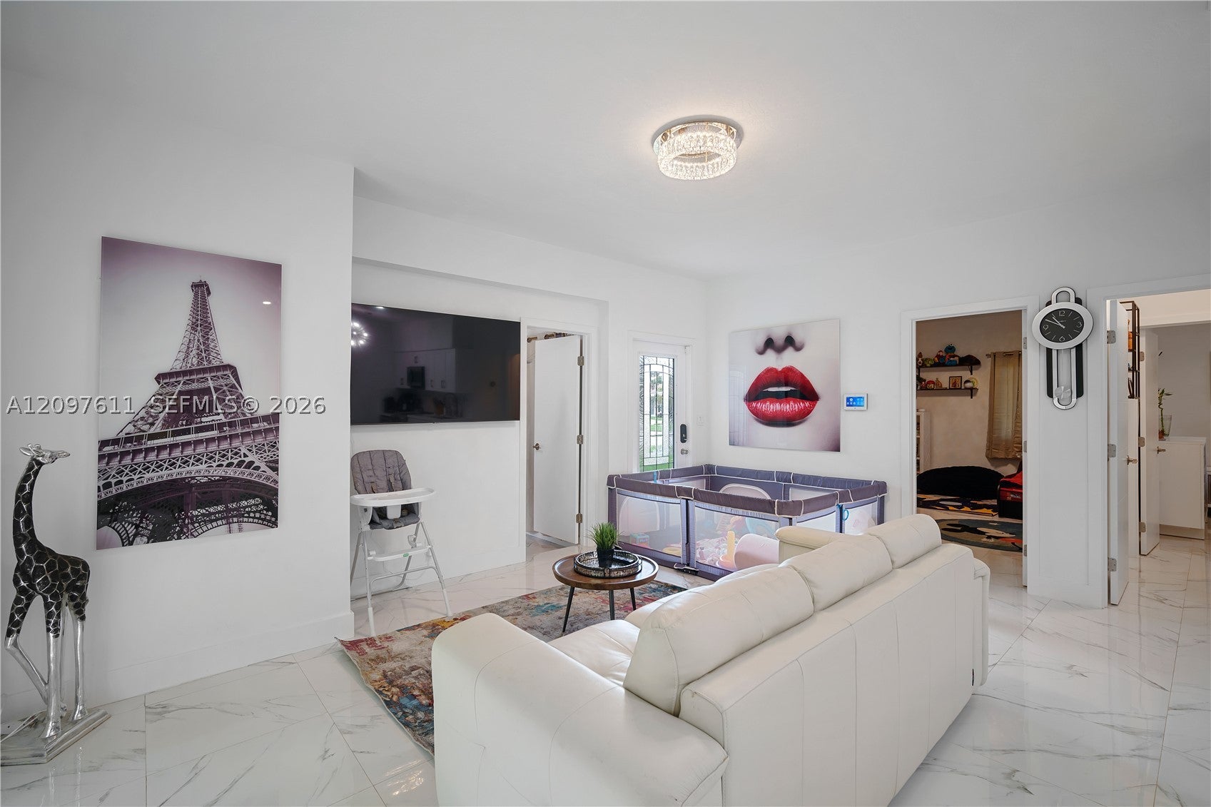 View photos, virtual tours, details... 925 NE 4th St