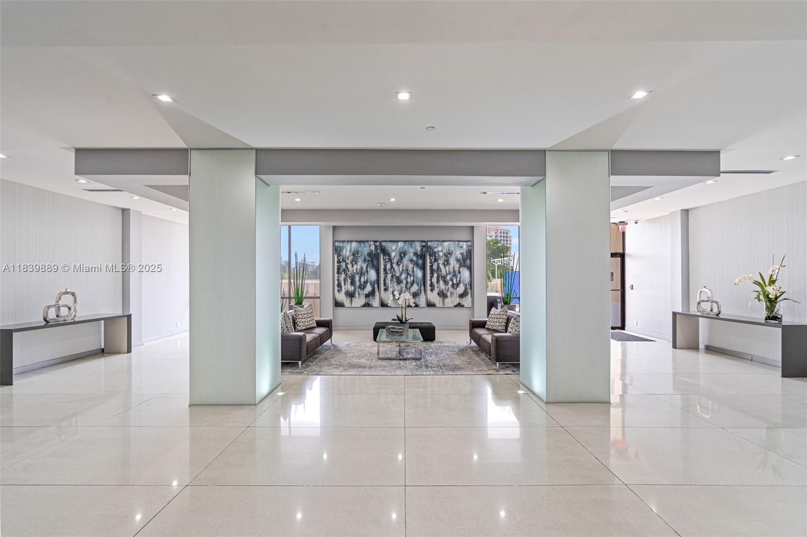 CORONADO CONDO TOWER I - Residential