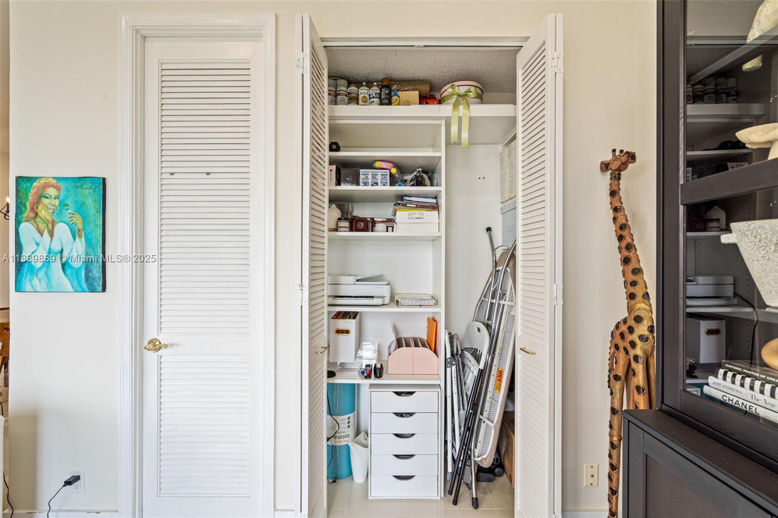 CORONADO CONDO TOWER I - Residential