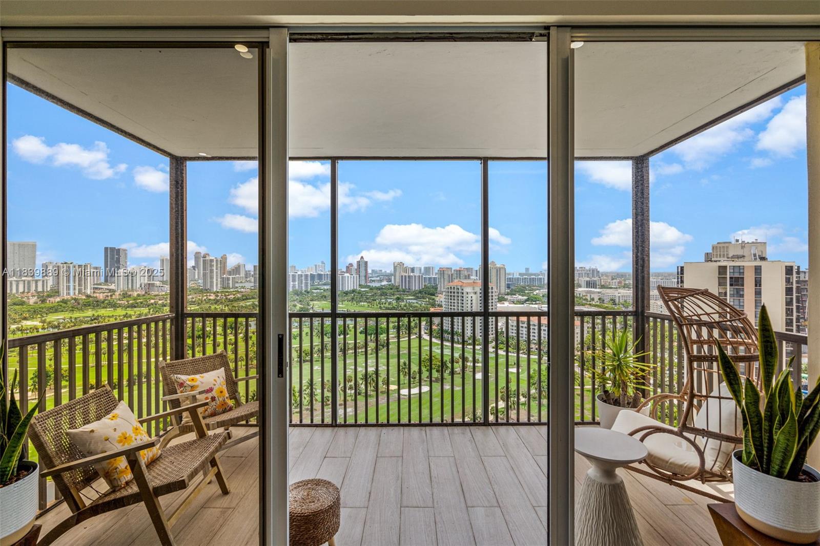 CORONADO CONDO TOWER I - Residential