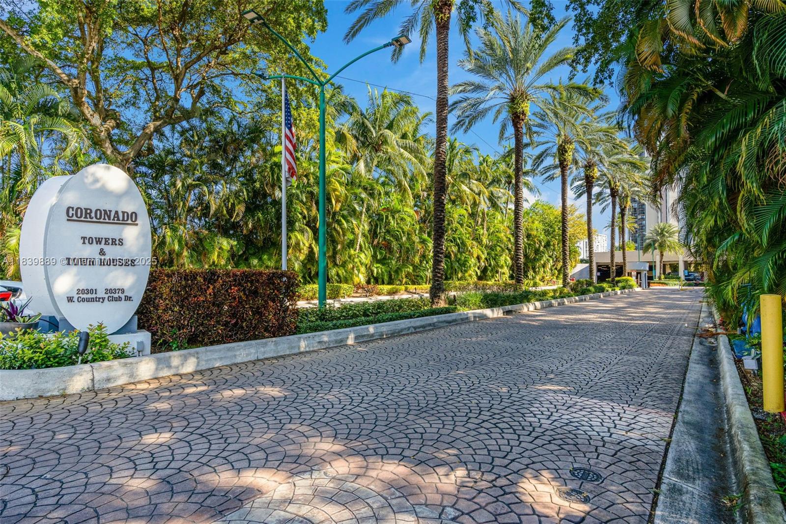 CORONADO CONDO TOWER I - Residential