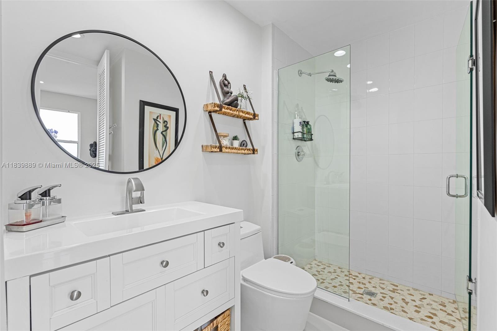 CORONADO CONDO TOWER I - Residential