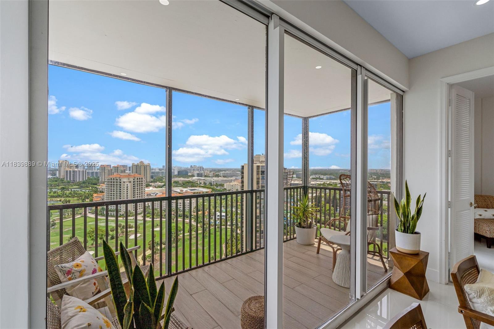 CORONADO CONDO TOWER I - Residential