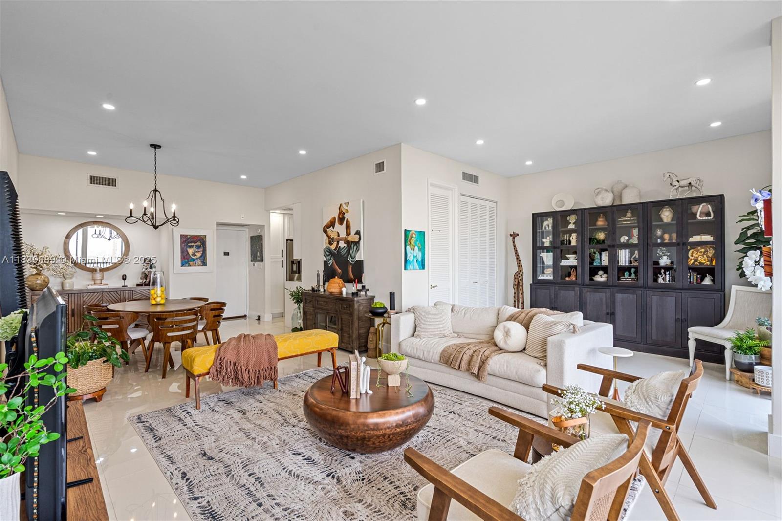 20379 W Country Club Dr PH38