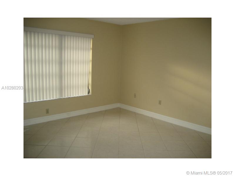 GLADEWIND HEIGHTS - Residential Lease