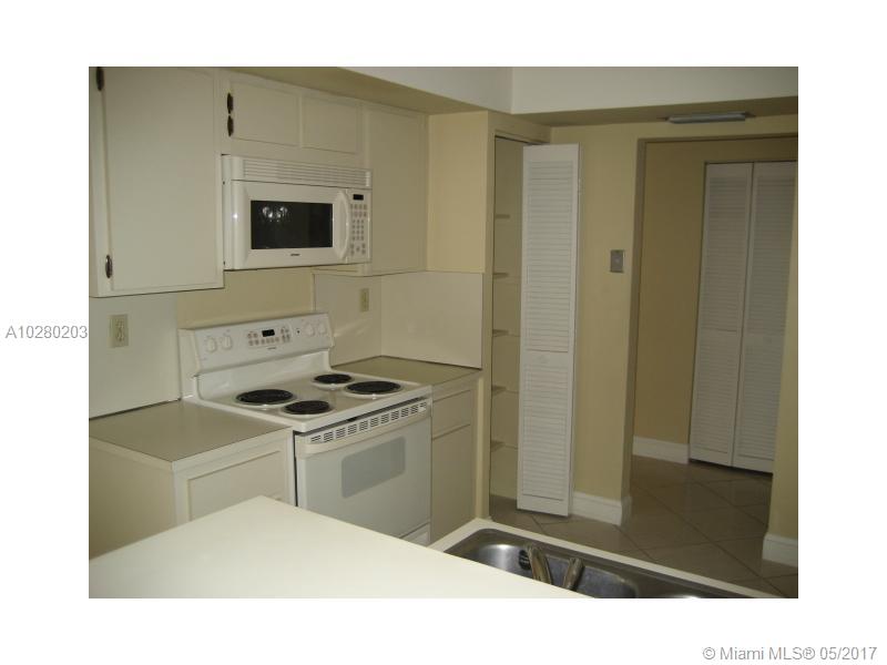 GLADEWIND HEIGHTS - Residential Lease