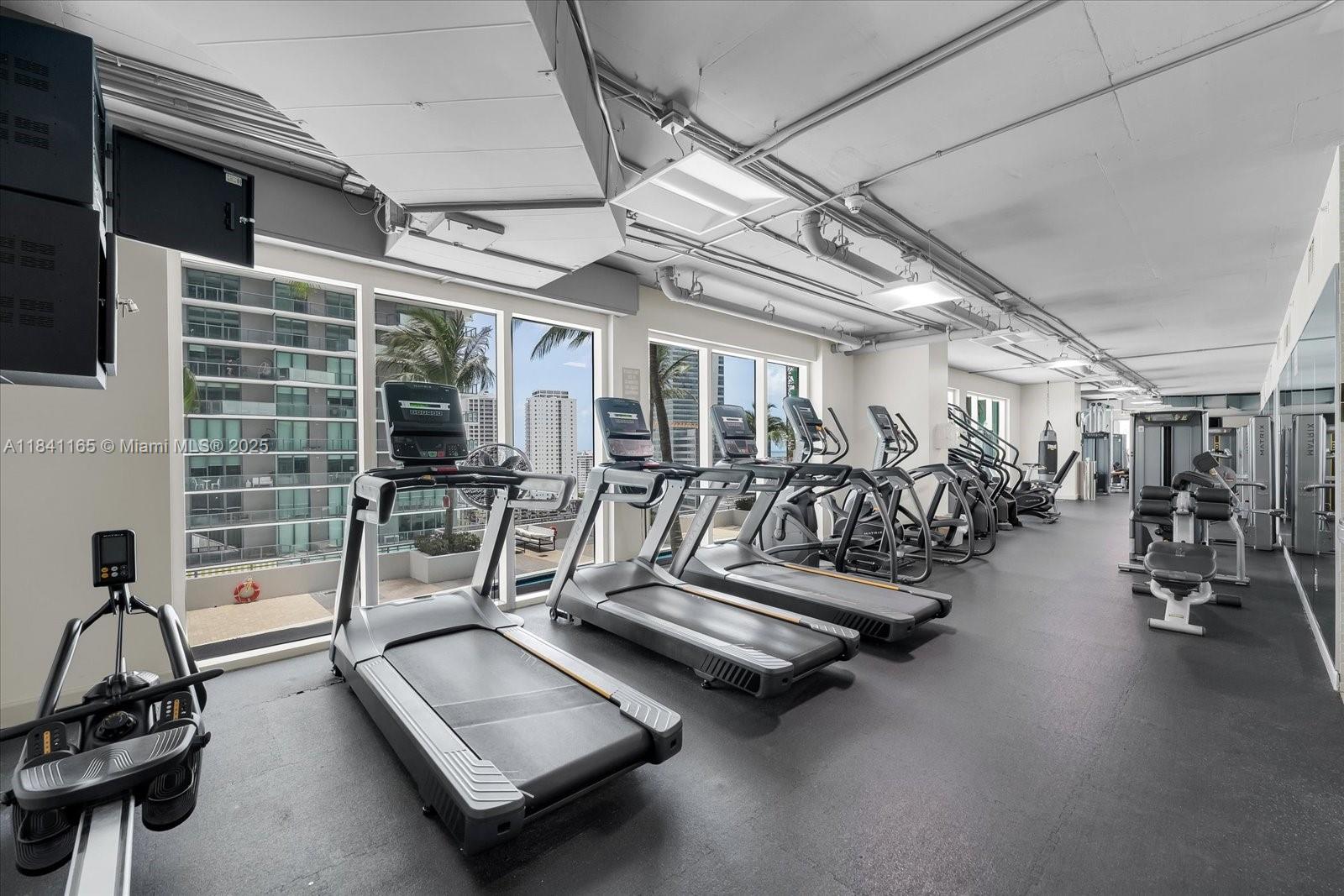 INFINITY AT BRICKELL COND - Residential