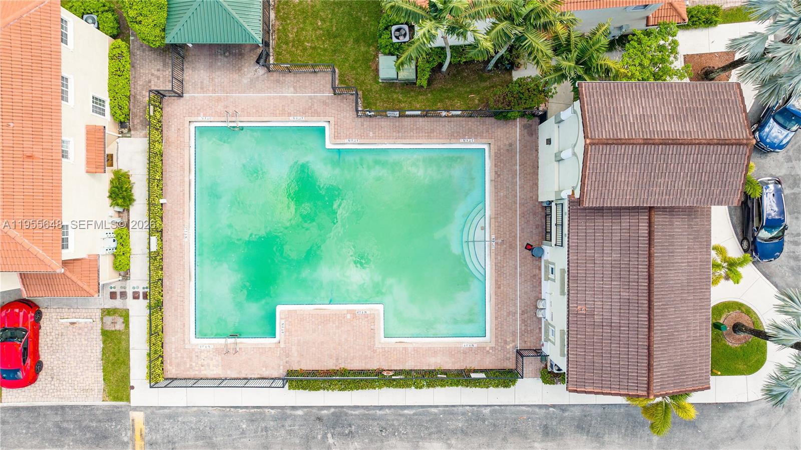 MAJORCA ISLES III CONDO - Residential