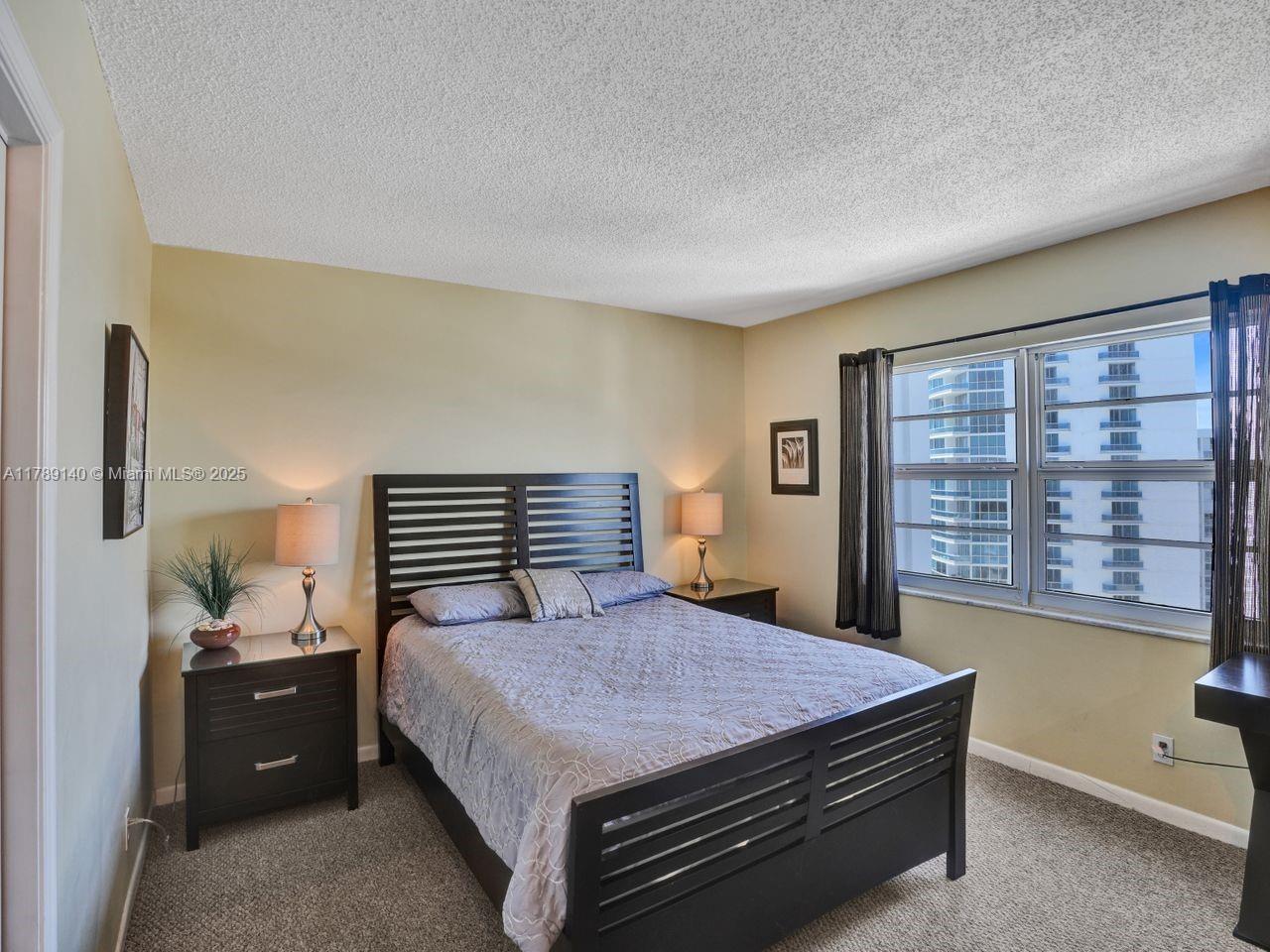 LEISURE TOWERS CONDO - Residential Lease