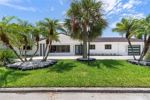 Photo of 1144 Adams St, Hollywood, FL 33019 (MLS # A12103468)