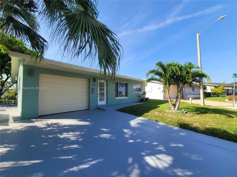 4519 NW 49th Dr Tamarac FL 33319