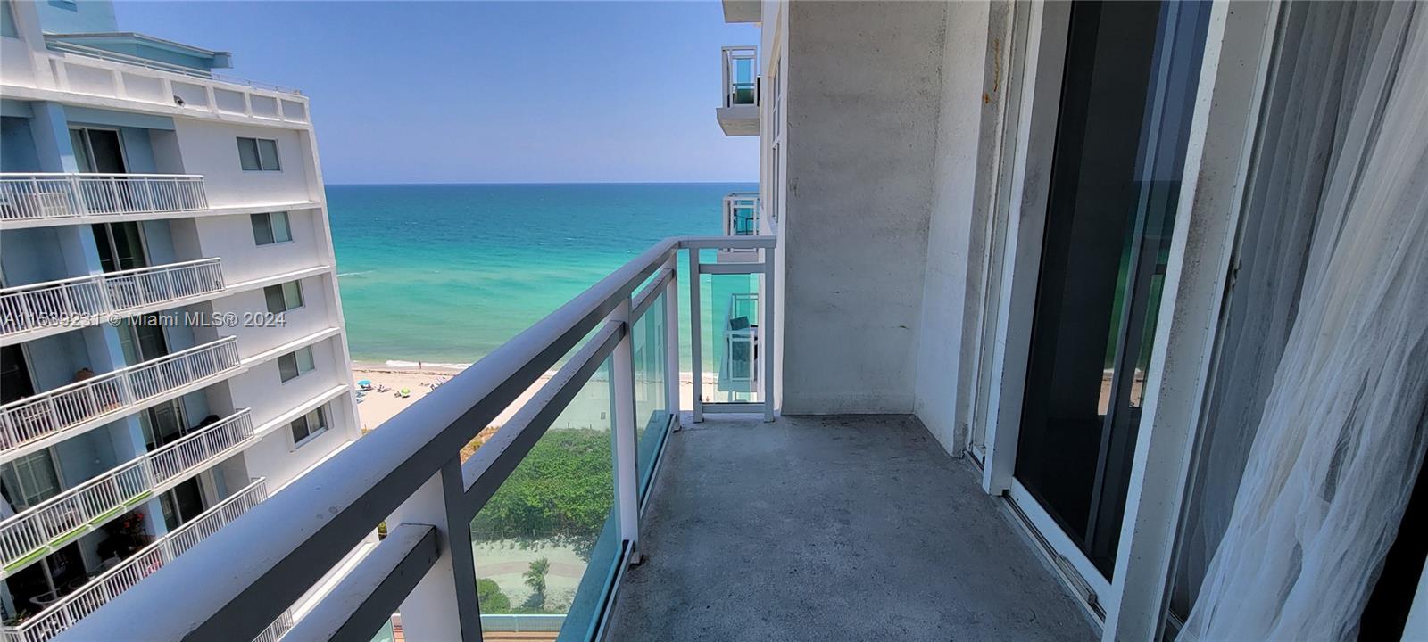 THE COLLINS CONDO - Residential Lease