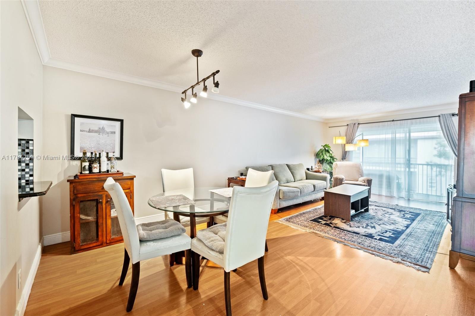 3000 Riverside Dr 309-1