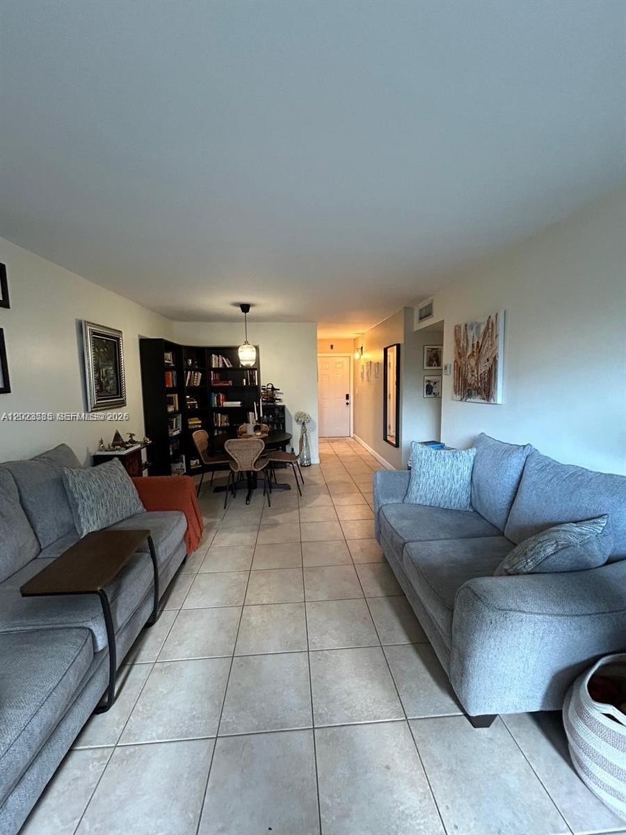 COURTYARDS AT KENDALL CON - Residential