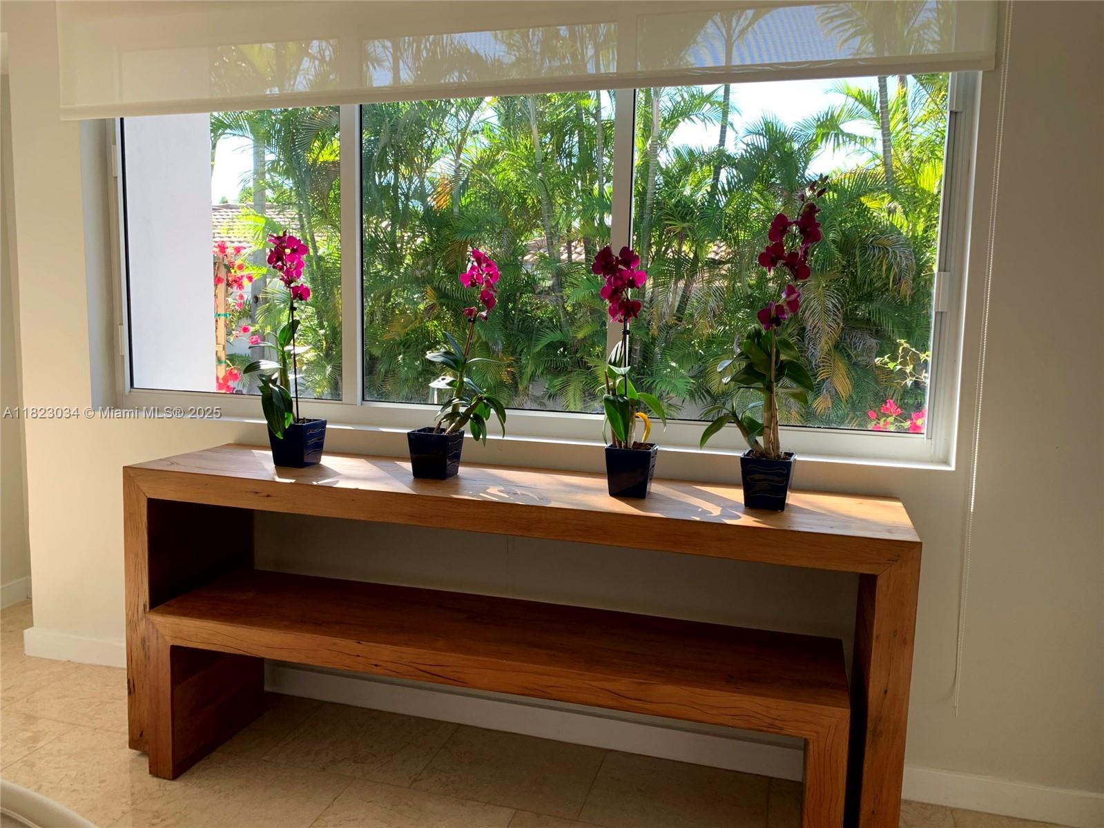 HOLLYWOOD GOLF ESTATES SE - Residential