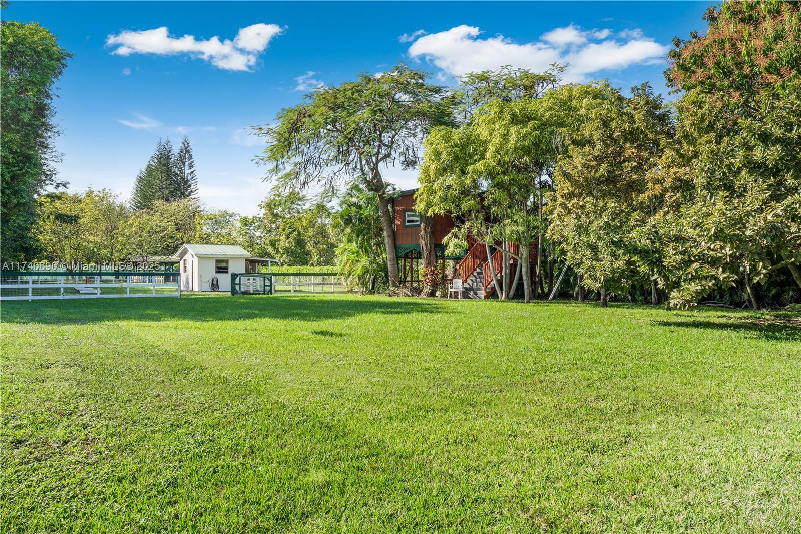 BIRD ROAD FARMSITES - Residential