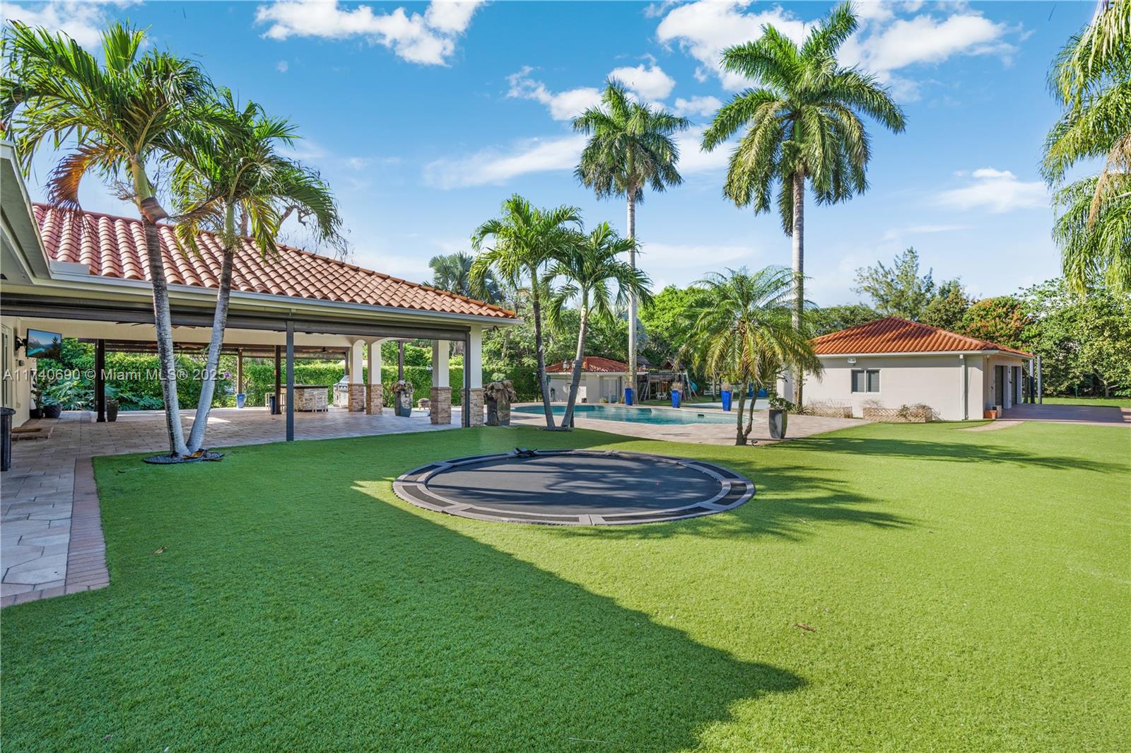 BIRD ROAD FARMSITES - Residential