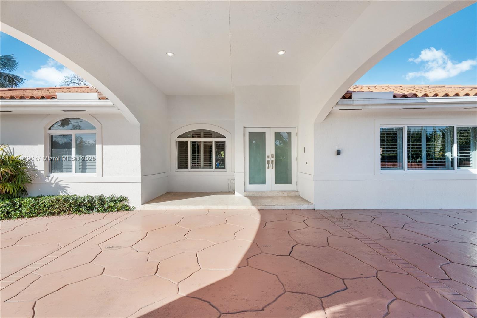 BIRD ROAD FARMSITES - Residential