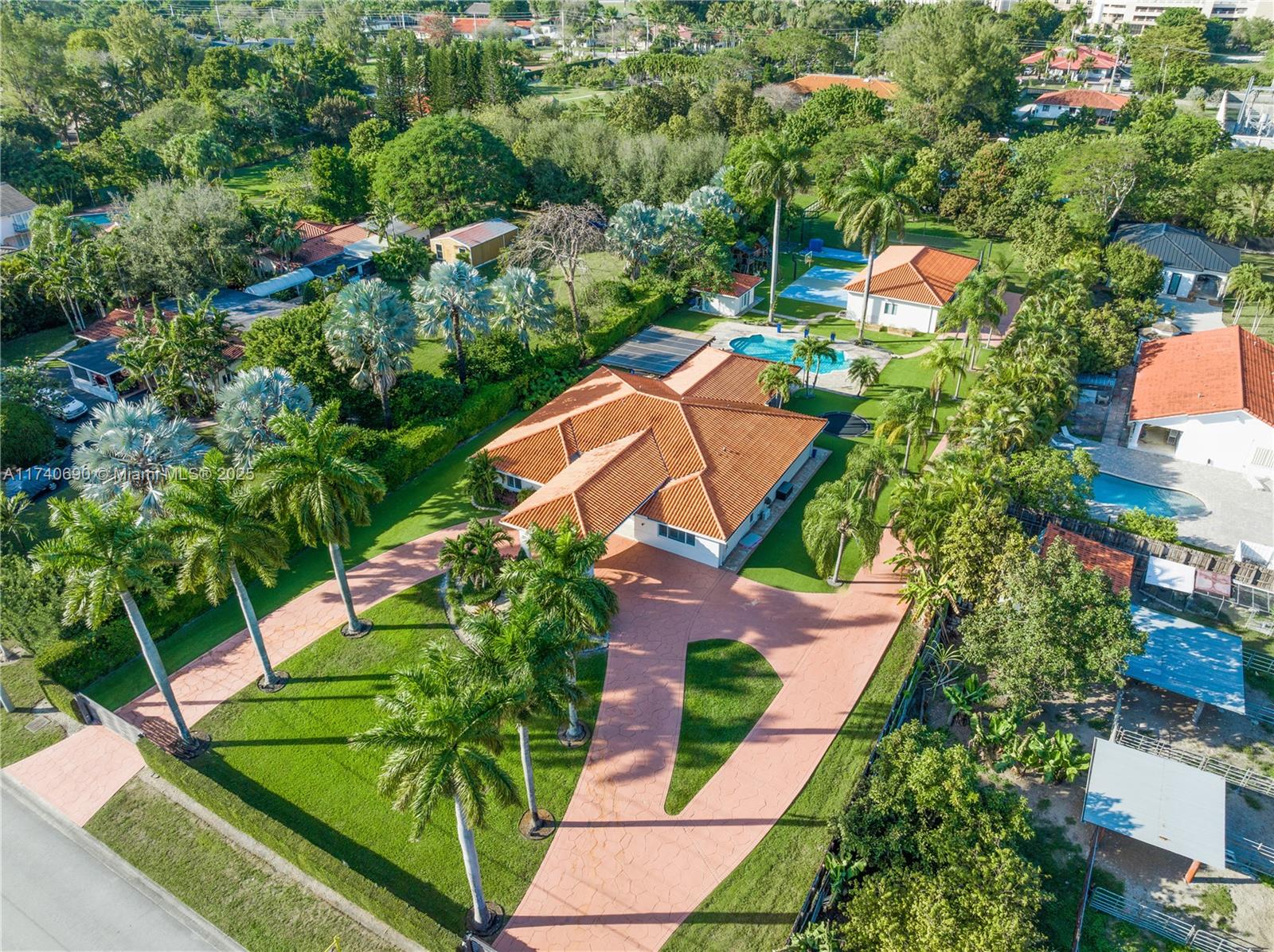 BIRD ROAD FARMSITES - Residential