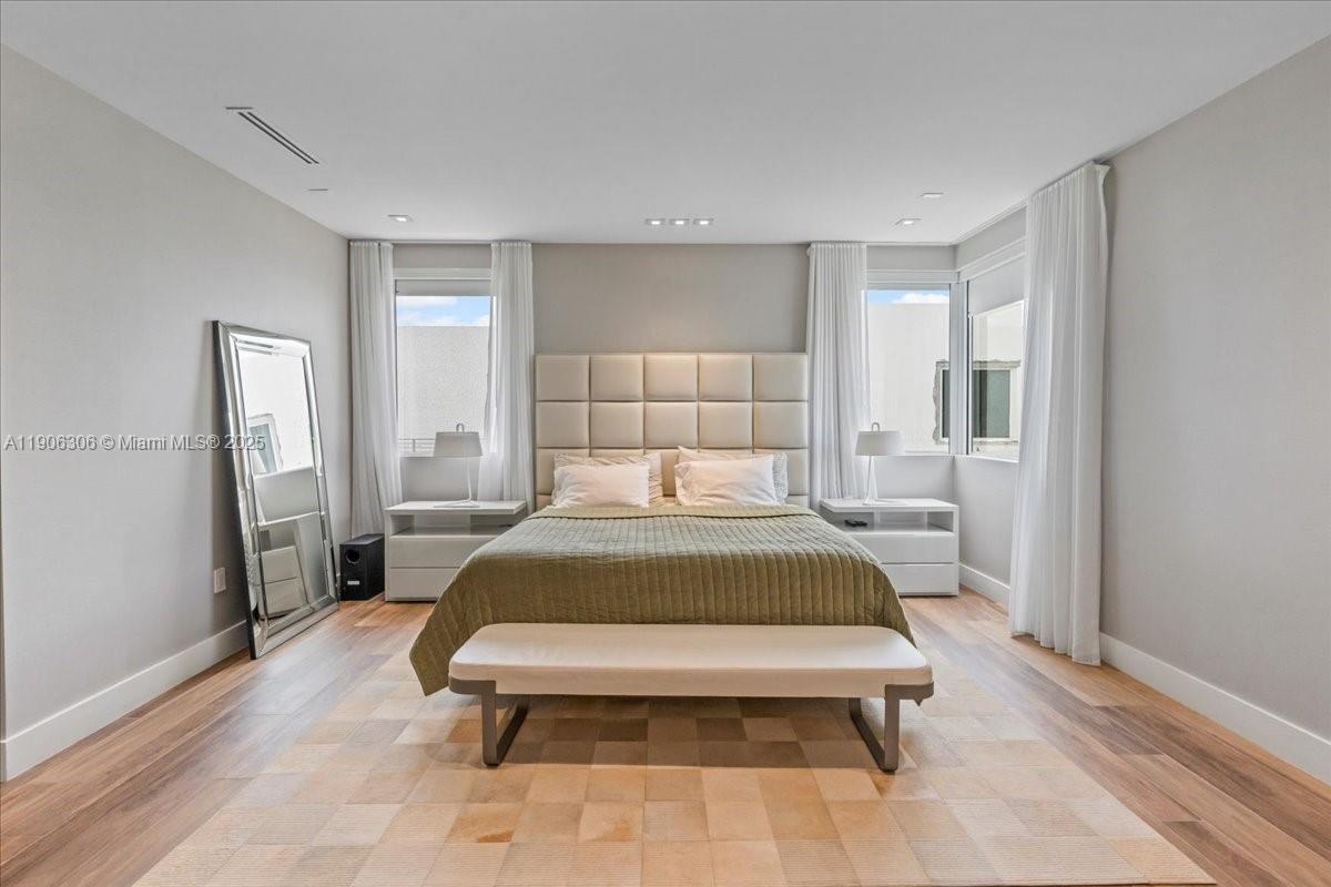 DORAL COMMONS RESIDENTIAL - Residential