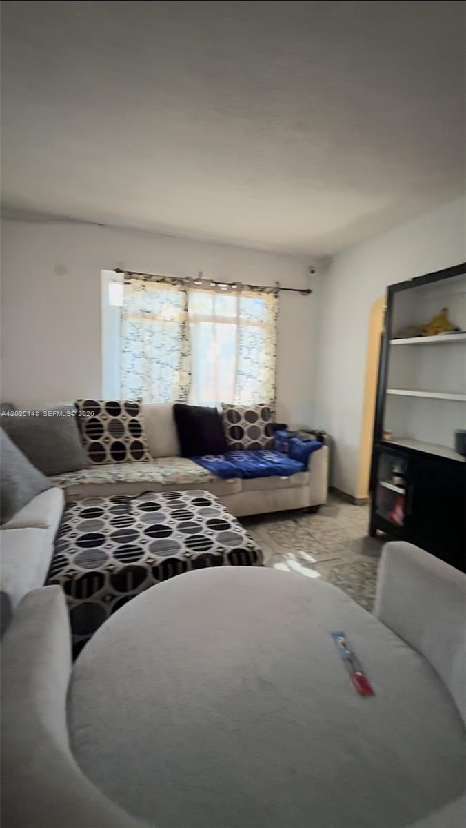 110 NW 52nd St