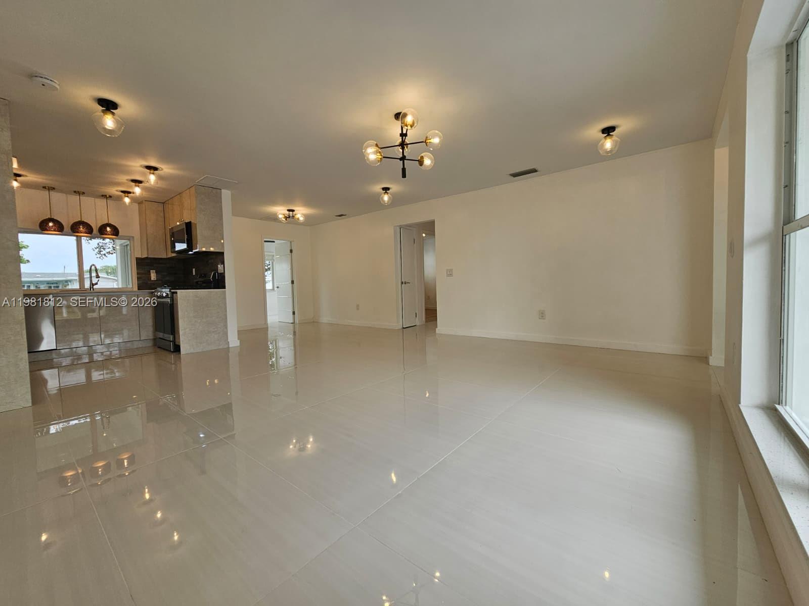 SUNRISE GOLF VILLAGE SEC - Residential