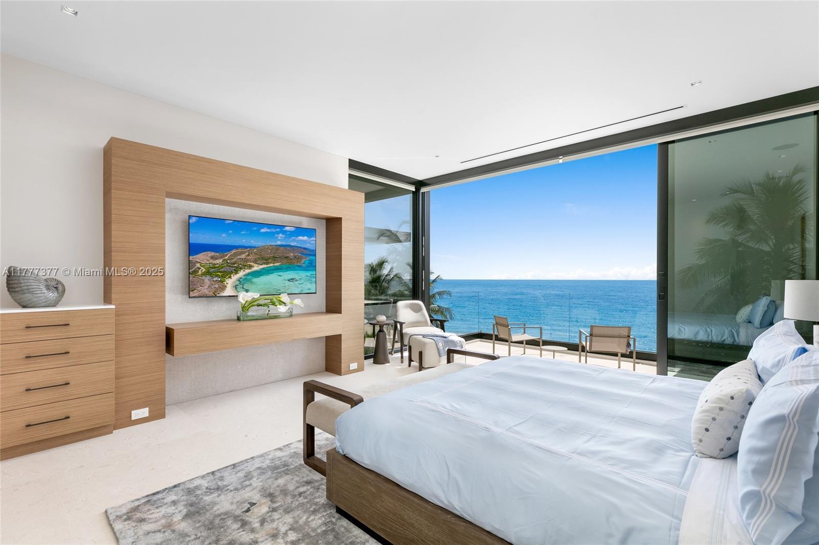 LAUDERDALE BEACH - Residential