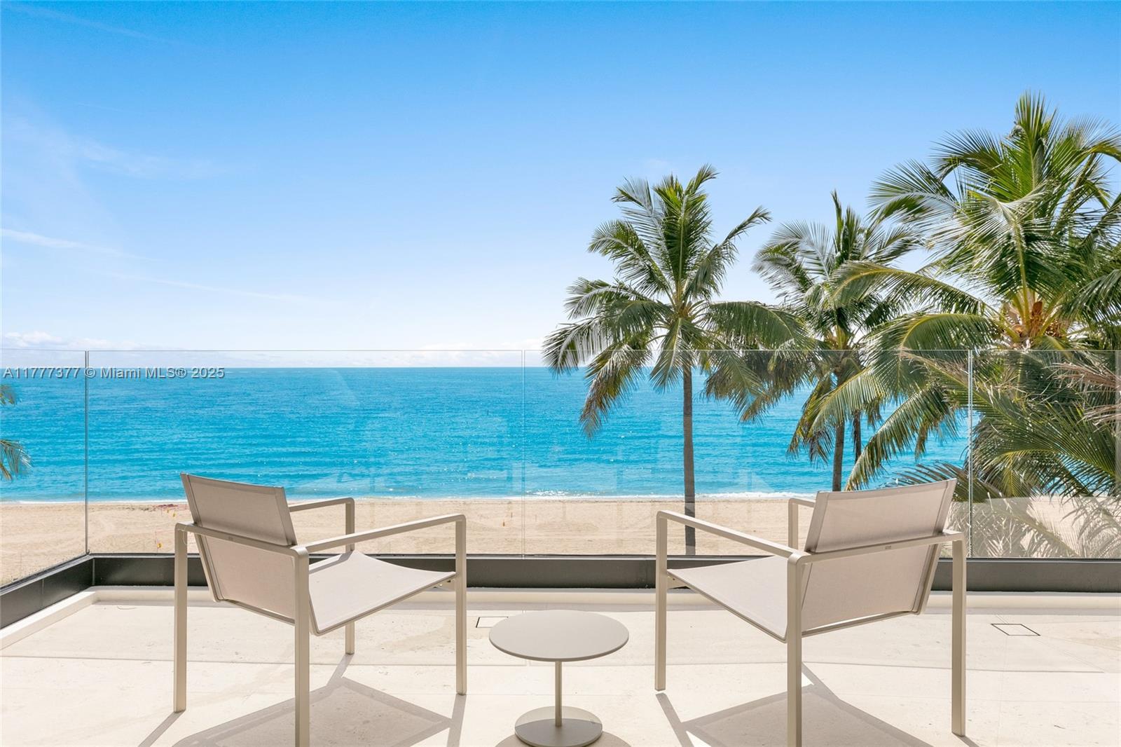 LAUDERDALE BEACH - Residential