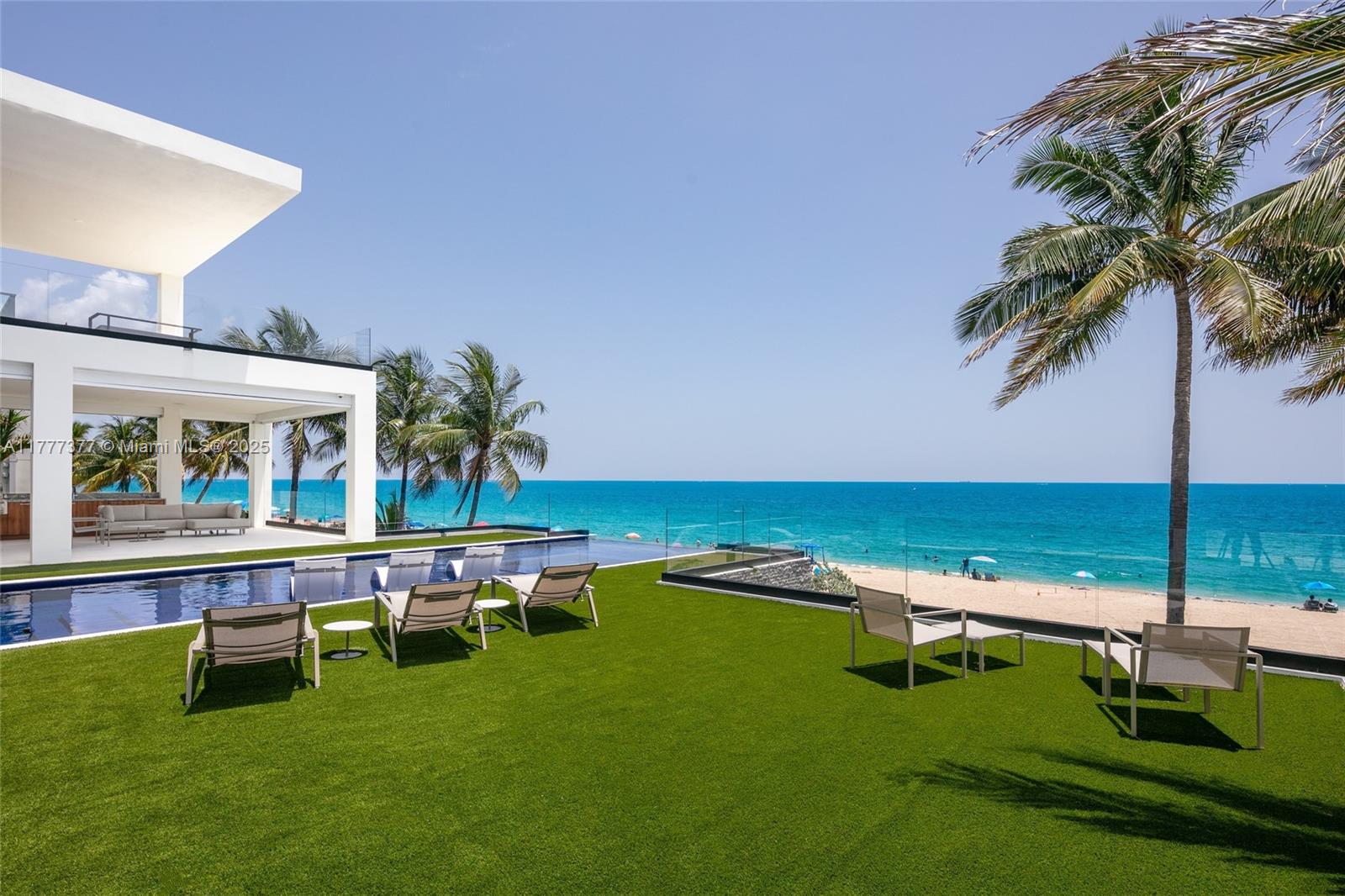 LAUDERDALE BEACH - Residential