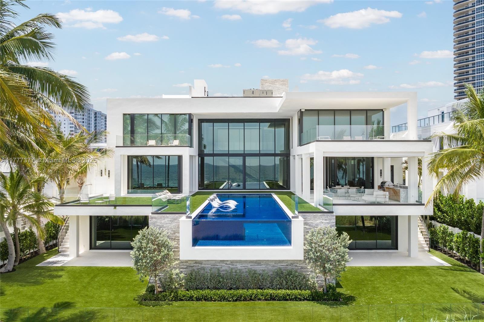 LAUDERDALE BEACH - Residential