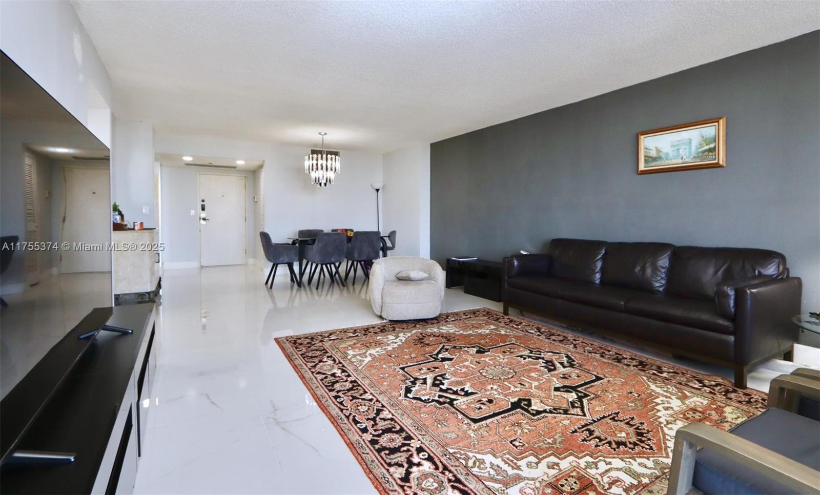 OLYMPUS CONDO PHASE - Residential