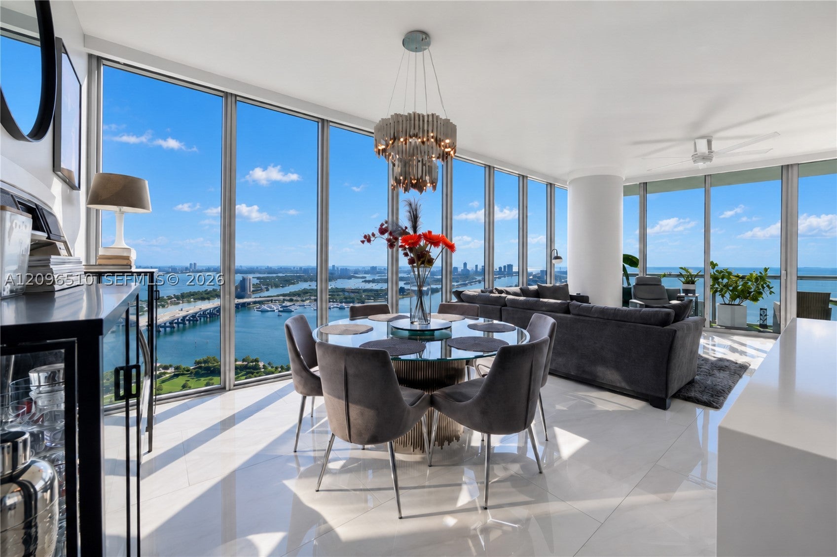 888 Biscayne Blvd 4608