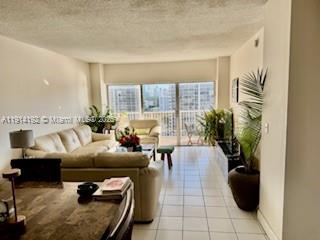 HEMISPHERES CONDO - Residential Lease