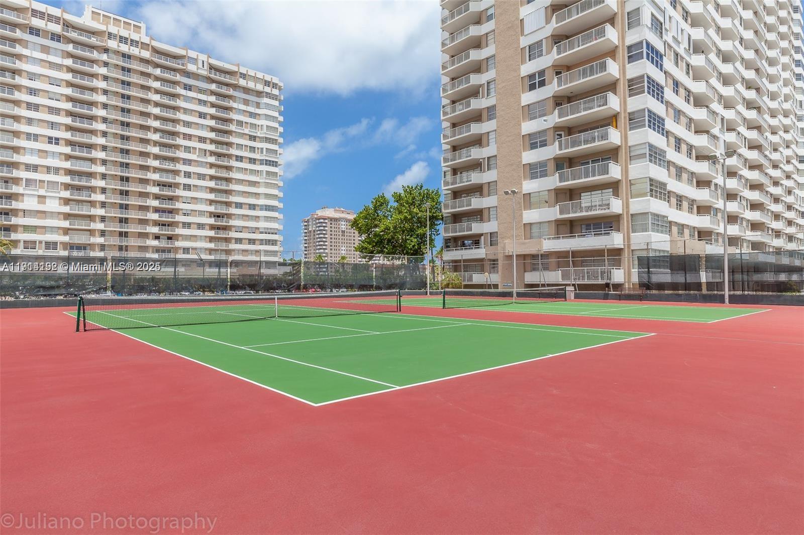 HEMISPHERES CONDO - Residential Lease