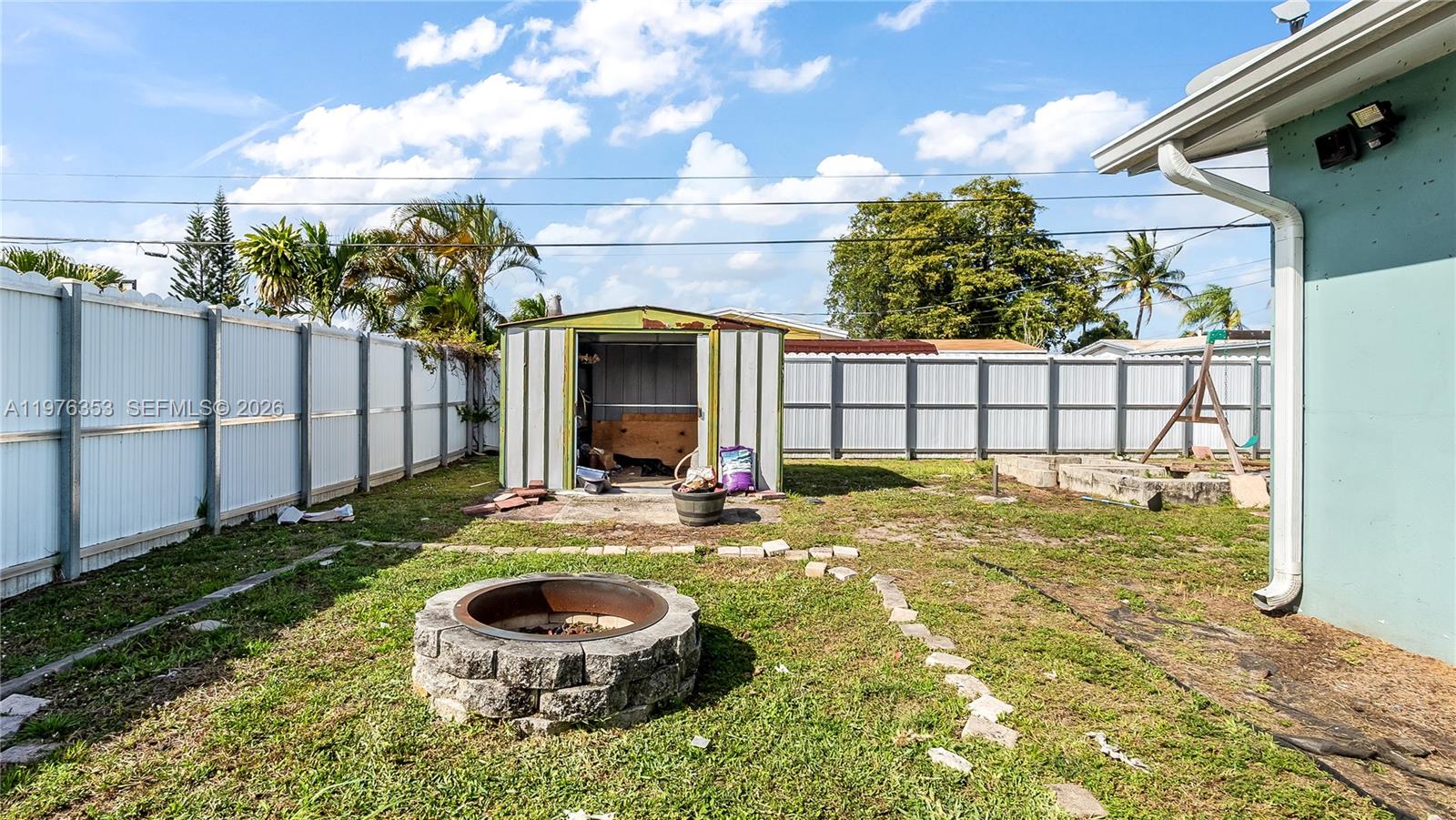 DRIFTWOOD ESTATES NO 12 - Residential