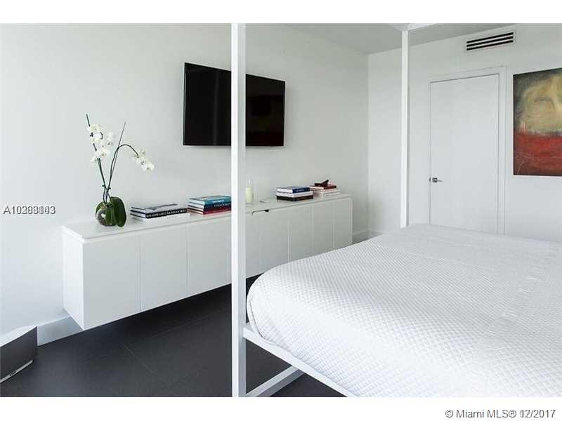 ONE THOUSAND VENETIAN WAY - Residential Lease