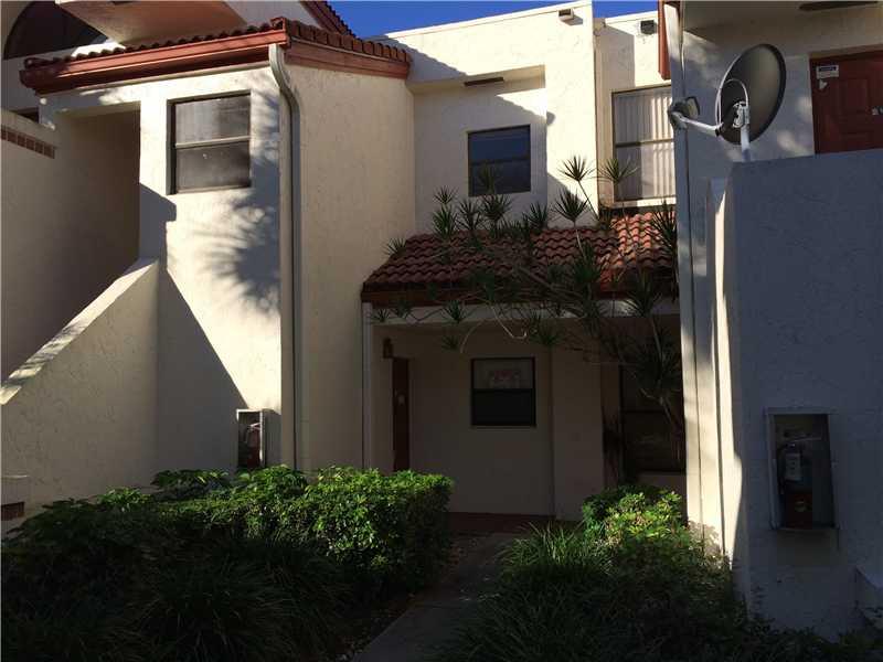 PEPPERTREE ON THE PARK CO - Residential Lease