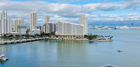 Condominium in Miami FL 1155 Brickell Bay Dr Dr.jpg