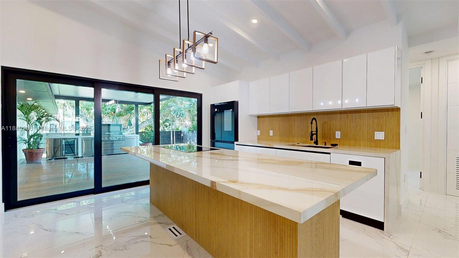 KENT ESTATES - Residential