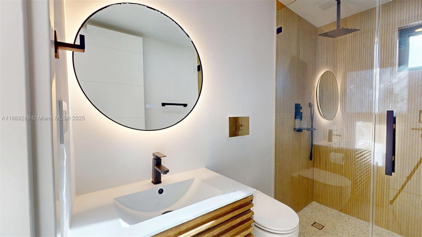 KENT ESTATES - Residential