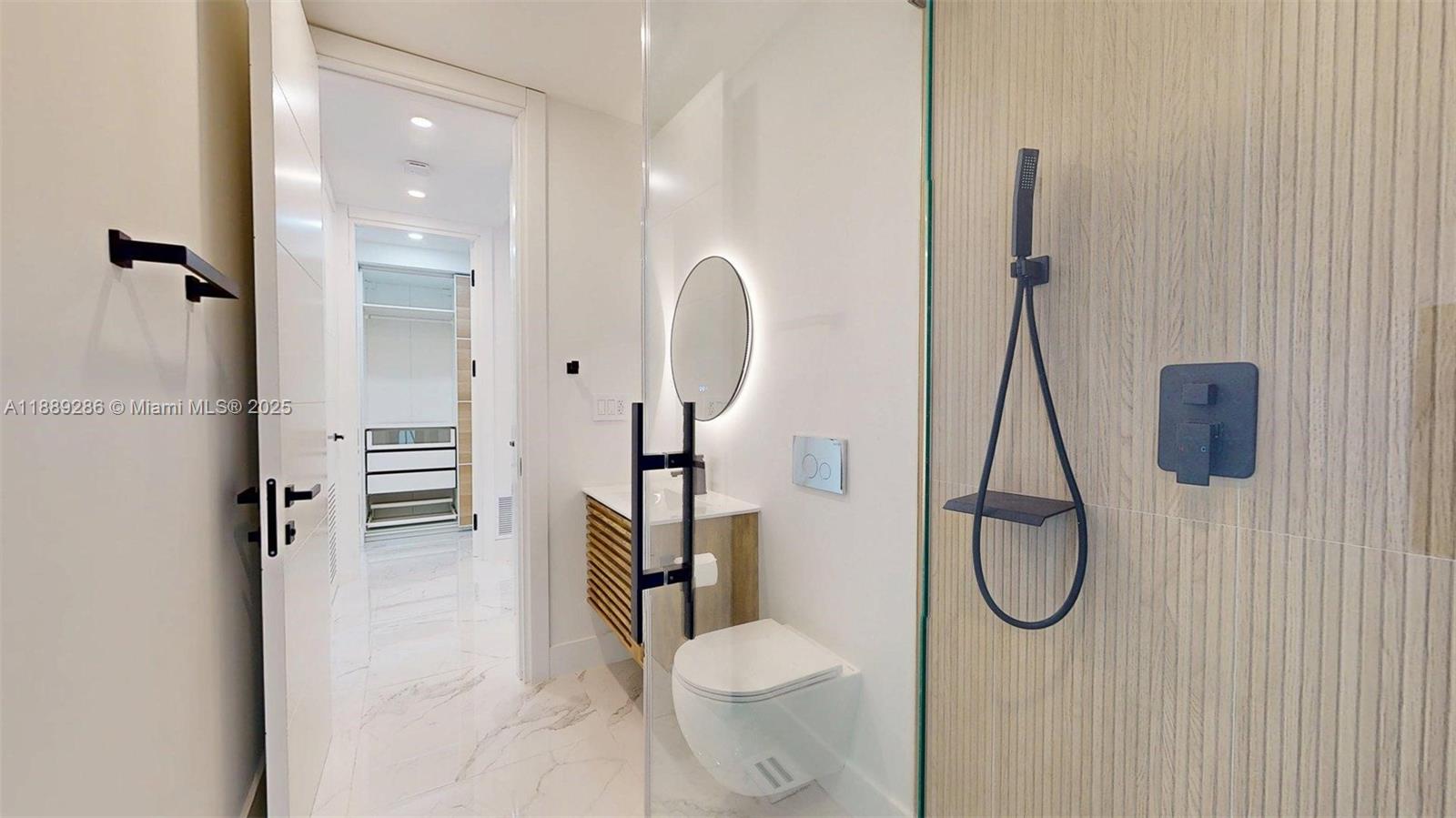 KENT ESTATES - Residential