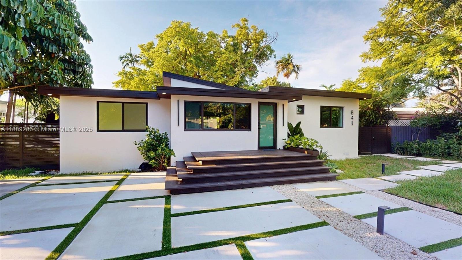 KENT ESTATES - Residential