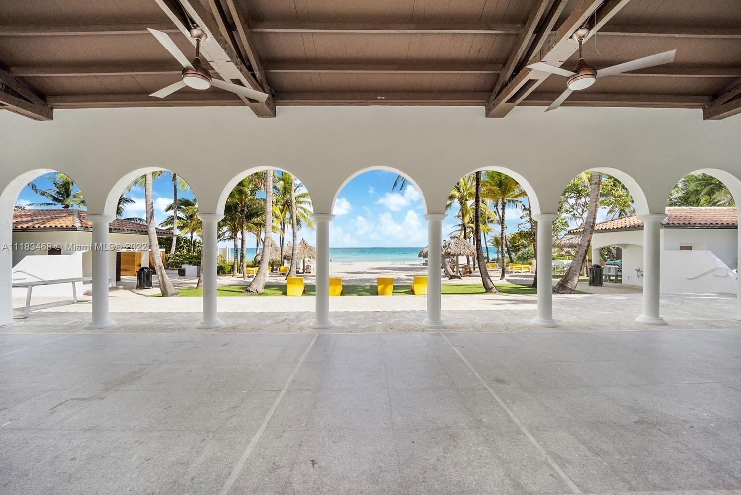 GOLDEN BEACH SEC E - Residential