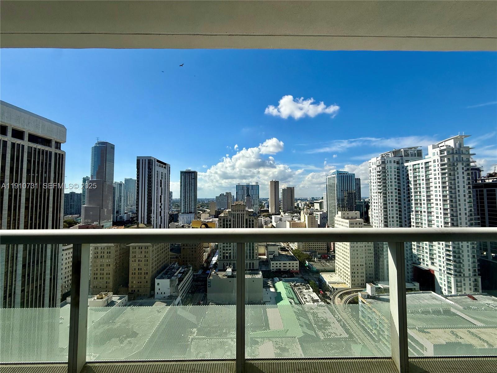 50 BISCAYNE CONDO - Residential Lease