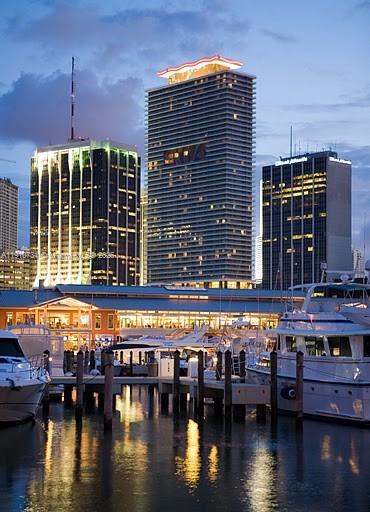 50 BISCAYNE CONDO - Residential Lease