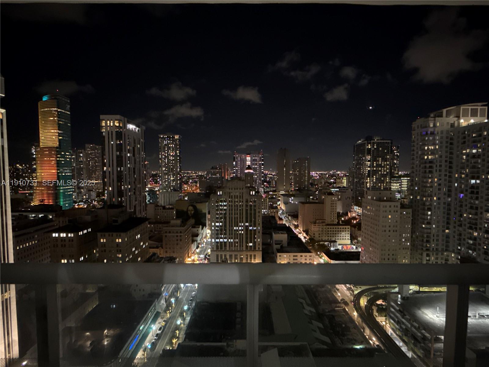 50 BISCAYNE CONDO - Residential Lease