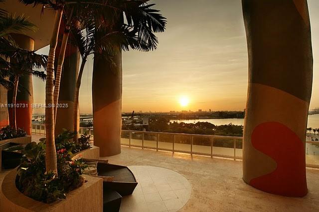 50 BISCAYNE CONDO - Residential Lease