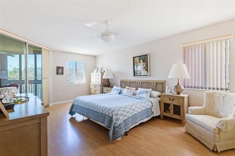 Condominium in Tamarac FL 7547 Granville Dr Dr 16.jpg