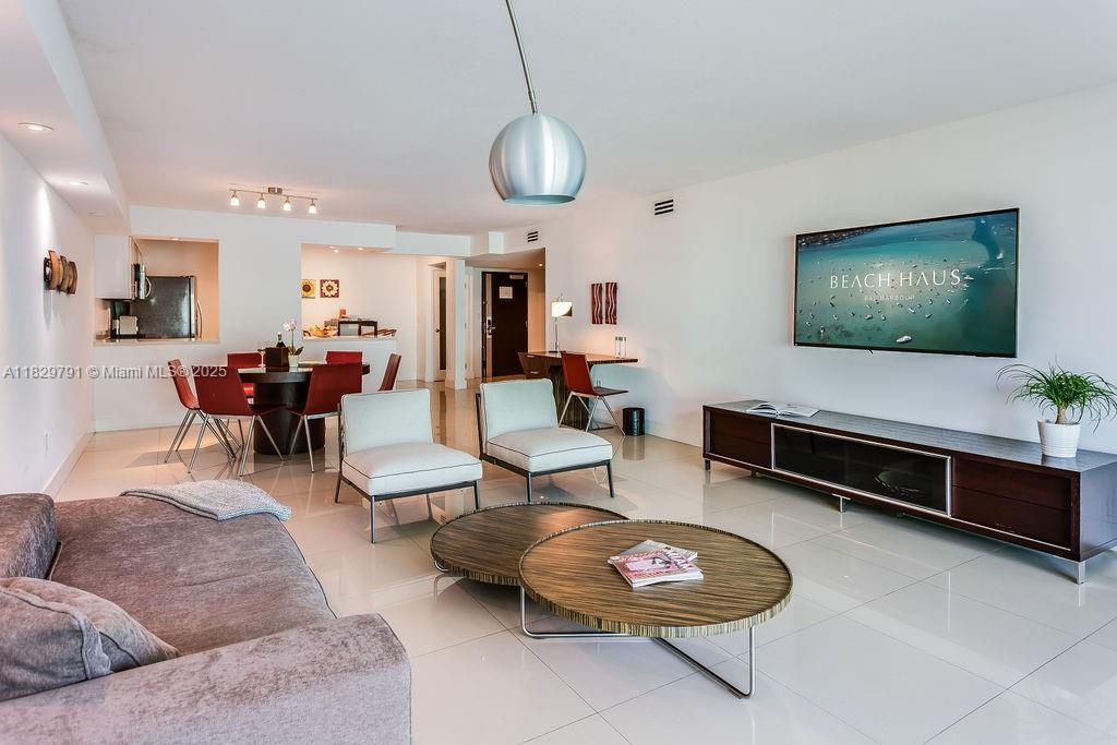 290 Bal Bay Dr 110